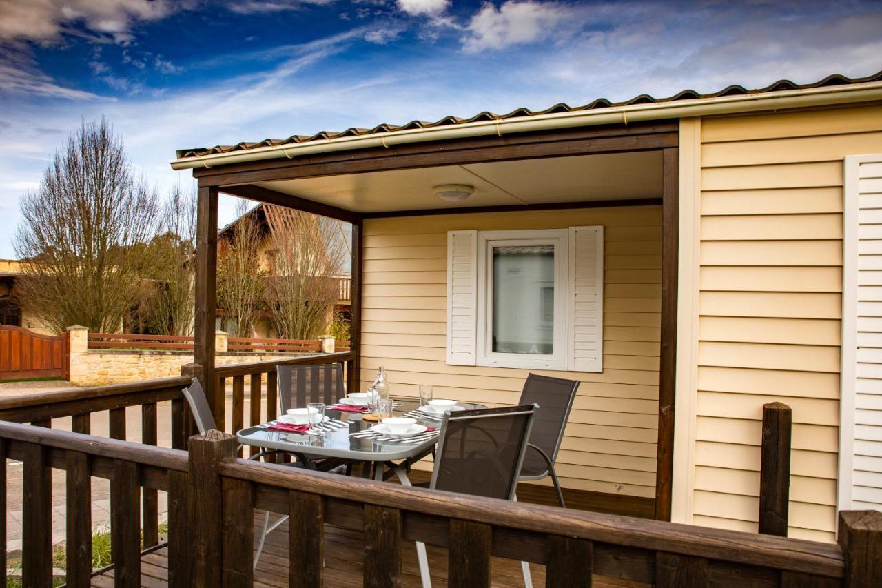 Somo Bungalow Resort - Camping Latas Екстер'єр фото