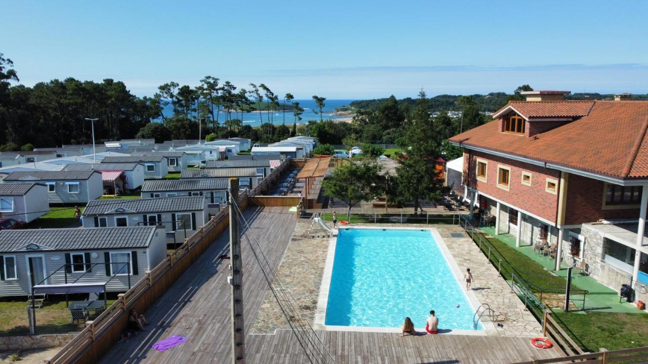 Somo Bungalow Resort - Camping Latas Екстер'єр фото