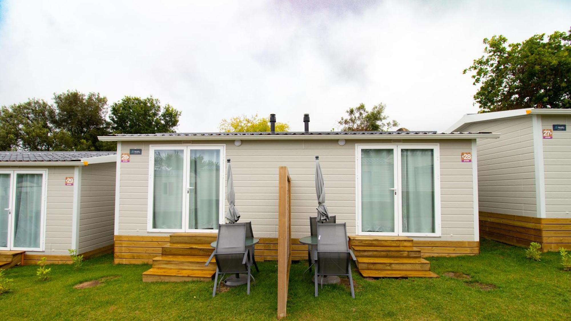 Somo Bungalow Resort - Camping Latas Екстер'єр фото